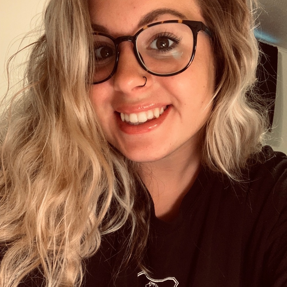 Meet your Posher, Samantha